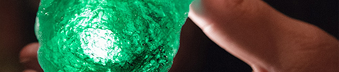 pearcut-emerald